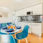 Alfama Charming Apartament *
